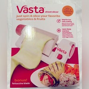 Pasta Sheet Slicer with Bonus Fettuccini Blade